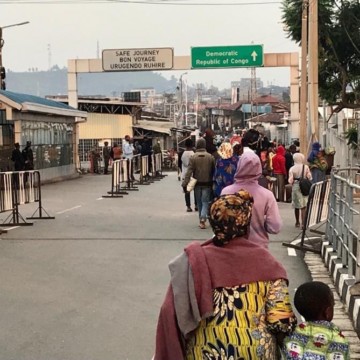 Congolais de retour à Goma après l'éruption