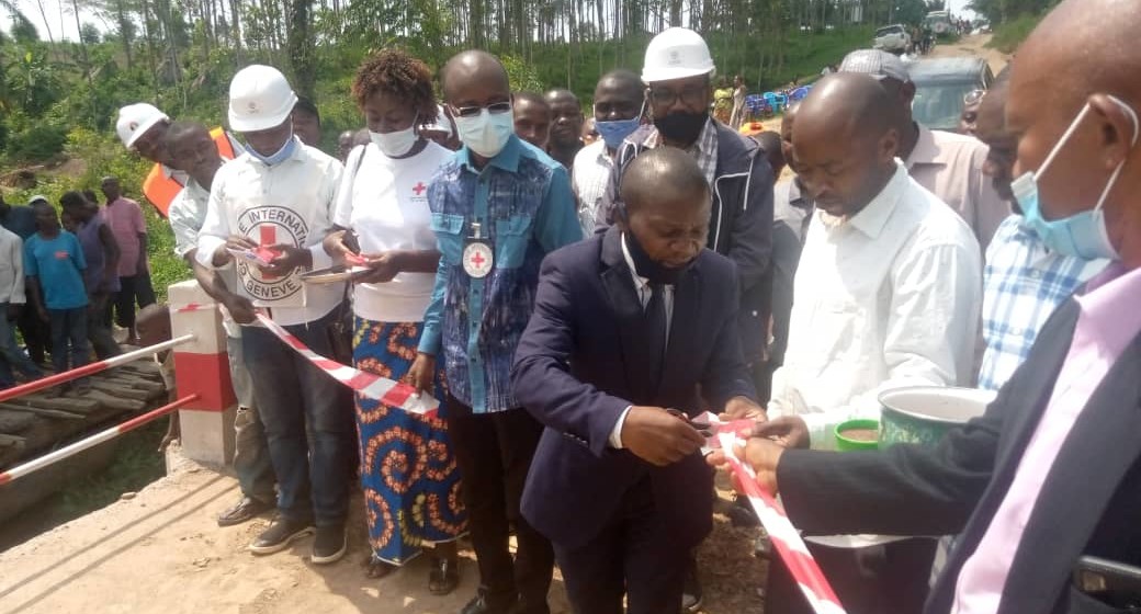 Inauguration pont CICR à Beni