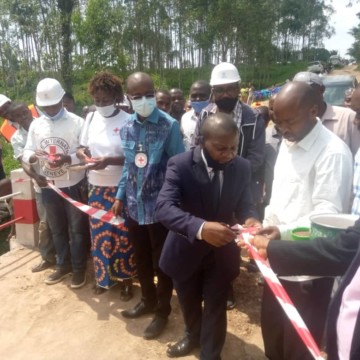 Inauguration pont CICR à Beni