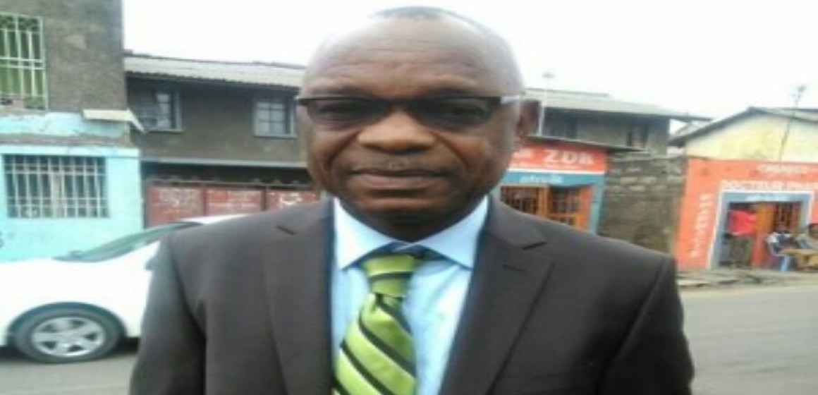 René Makambu, Sonas Kananga