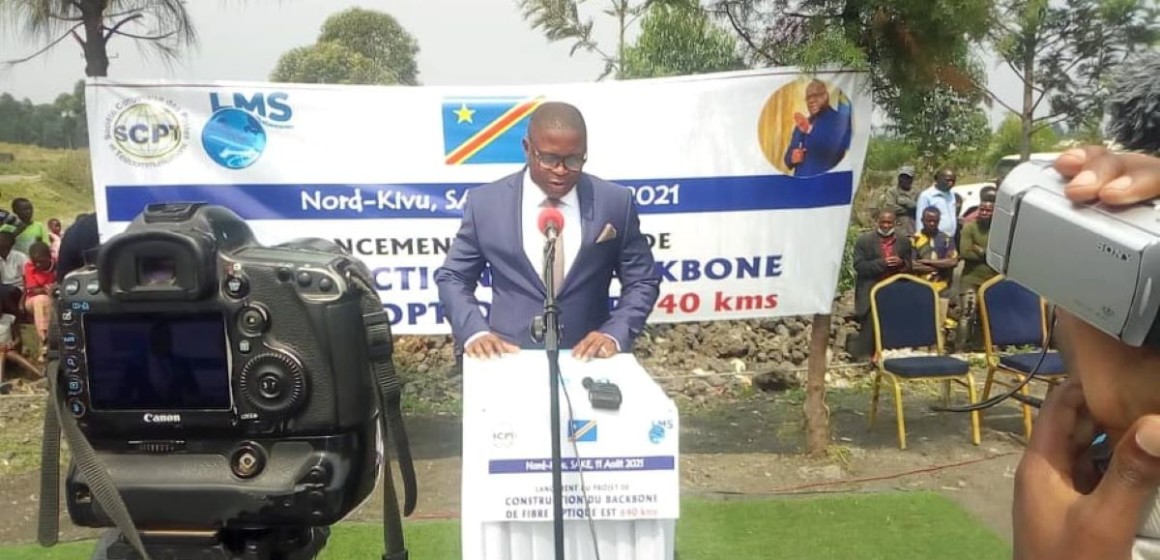 Construction du backbone de la fibre optique du Kivu