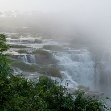 Chutes dans le parc Upemba