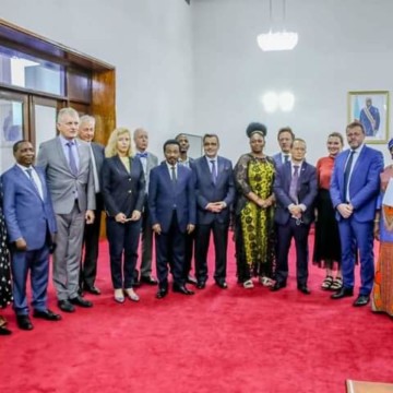 Diploamates occidentaux et bureau AN