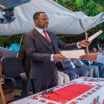 Tony Mwaba, remise de diplômes d'Etat 2020