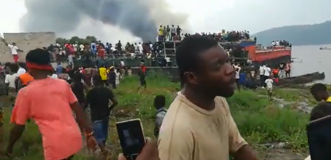 Kinshasa : près de dix morts dans l&rsquo;incendie une baleinière à Maluku