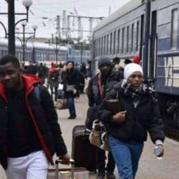 La RDC va solliciter l’autorisation d’accès du territoire polonais pour les Congolais bloqués en Ukraine
