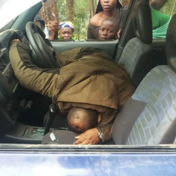 Curé Richard Masivi