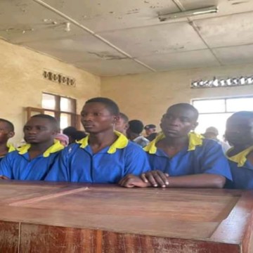 Nord-Kivu : le tribunal militaire de garnison de Beni condamne à 12 mois de prison ferme 13 militants de la LUCHA