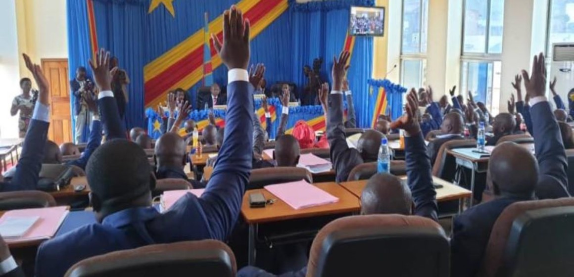 Sud-Kivu : l’Assemblée provinciale sauve la ministre de l’EPST d’un vote de déchéance