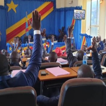 Sud-Kivu : l’Assemblée provinciale sauve la ministre de l’EPST d’un vote de déchéance