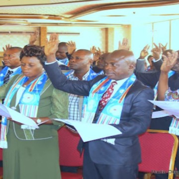 RDC : 1000 infirmiers ont prêté serment à Kinshasa