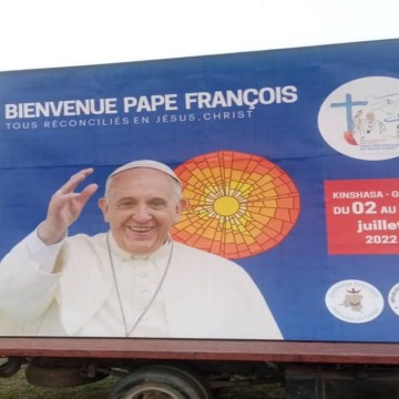 preparatifs-accueil-pape Pape François