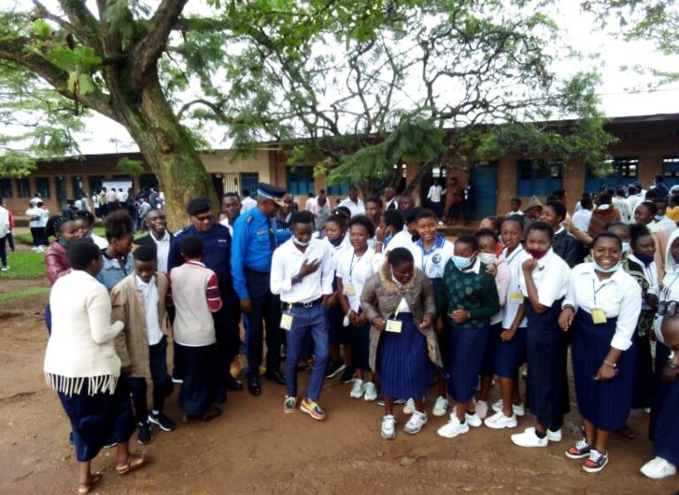 Beni-éducation : plus de 4.700 candidats prennent part à l’Examen d’Etat 2021-2022