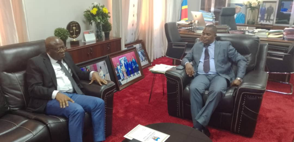 Reçu en audience à la cour constitutionnelle, le président de la Cour des comptes entend améliorer la contribution de son institution au Trésor public