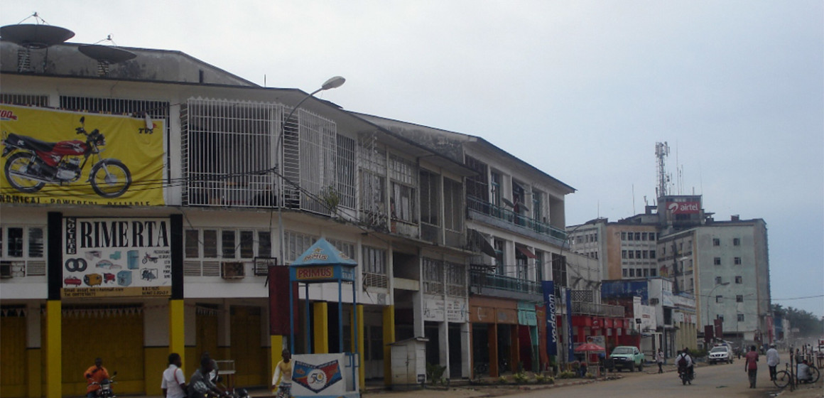 Kisangani rond-point Cathédrale.