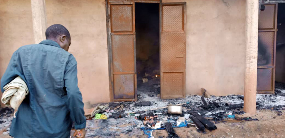 Kabasha incendié par les rebelles ADF