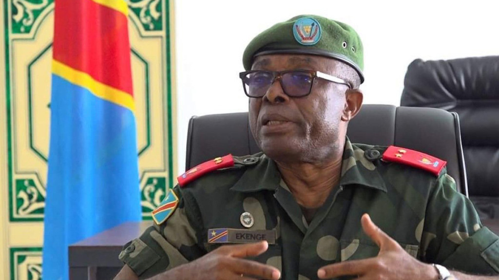 Général Sylvain Ekenge
