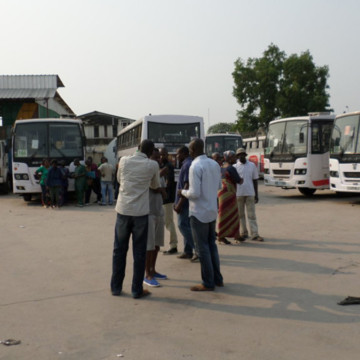 Terminal de bus de transport en commun