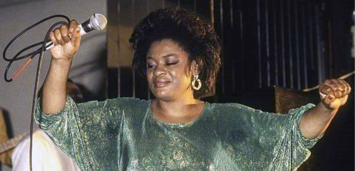 La chanteuse Tshala Muana