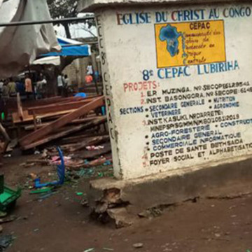 Explosion d'une bombe dans une église à Kasindi