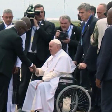 Le Pape François accueilli à Kinshasa RDC