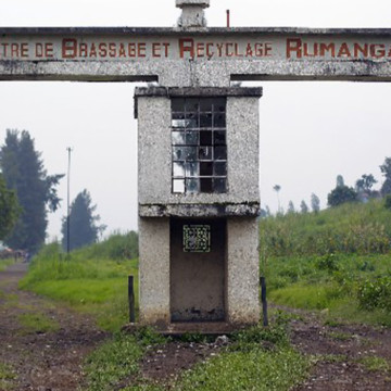 Entrée du camp militaire de Rumangabo