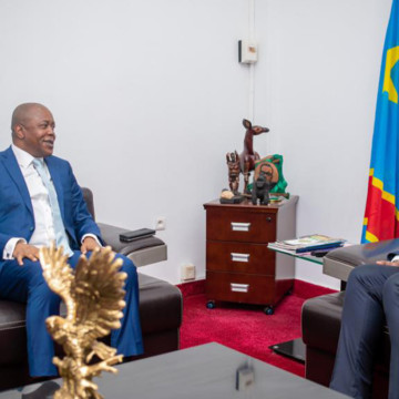 Le VPM Jean-Pierre Lihau et Denis Kadima