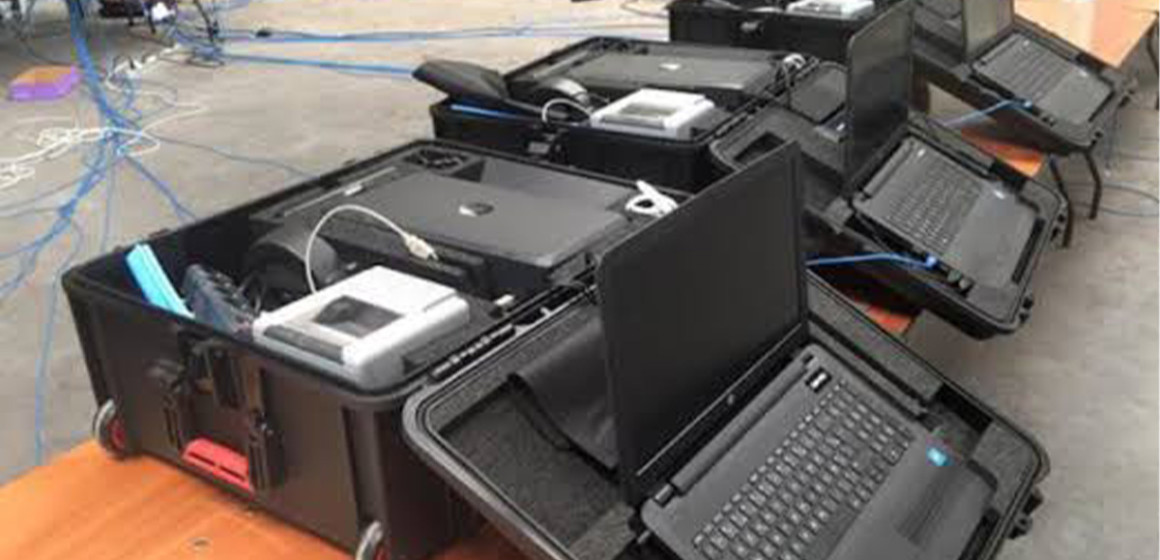 materiel-electoral Kit d'identification et d'enrôlement de la CENI