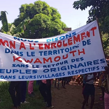 Kwamouth-manifestation-enrolement.png Kwamouth manifestation pour la sécurité avant enrôlement