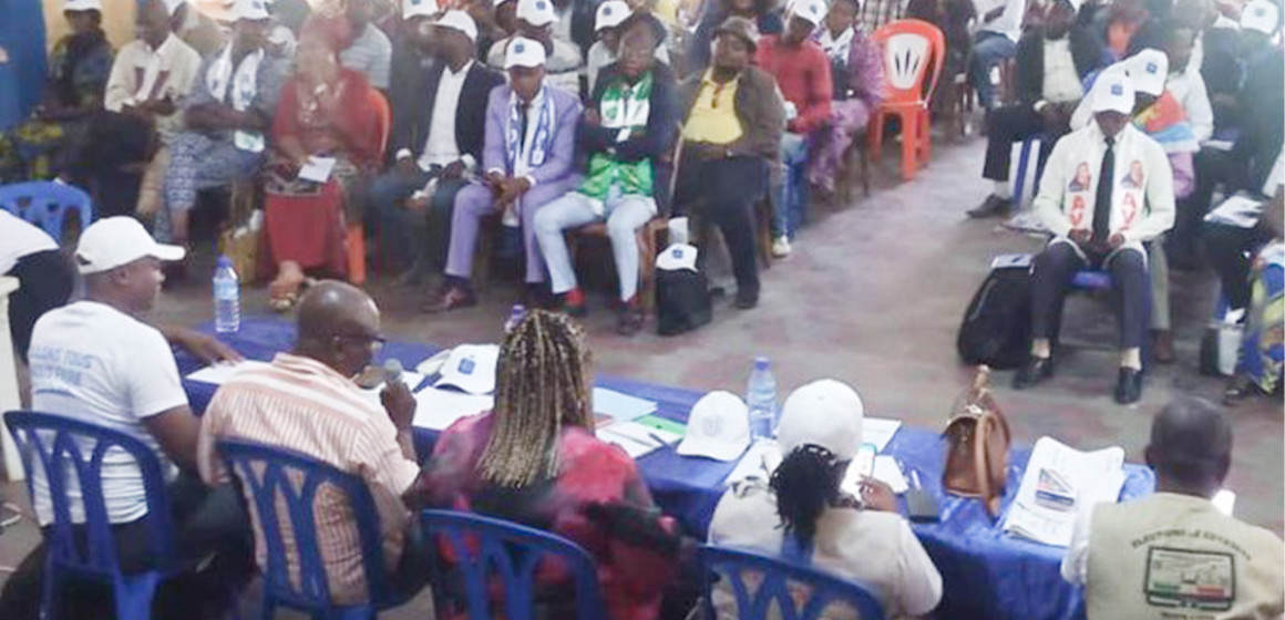 CENI et IFES à Kindu pour l'enrôlement des électeurs
