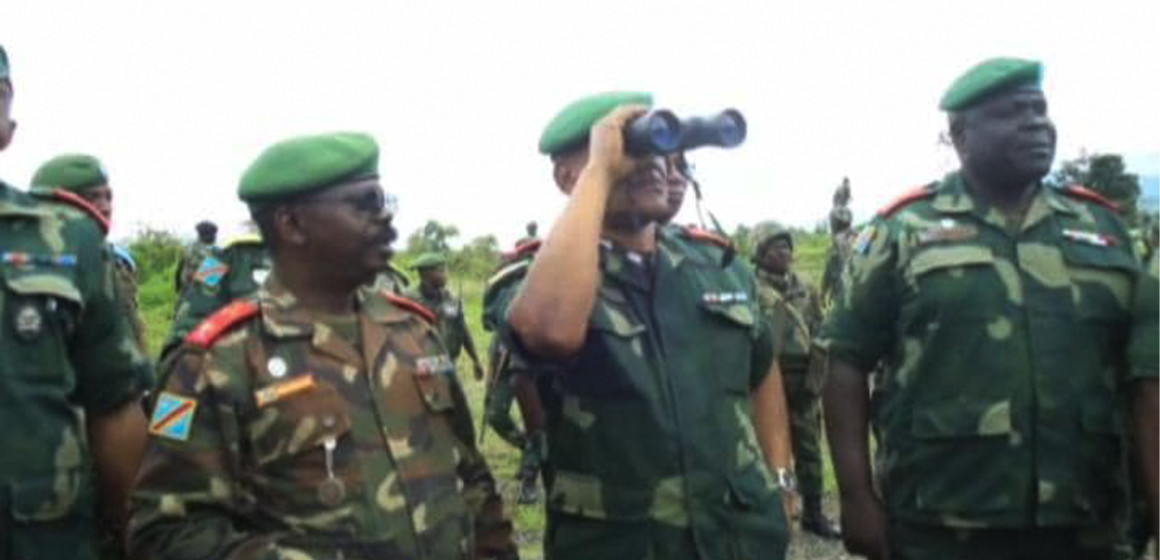 Le gouverneur du Nord-Kivu sur le front de guerre