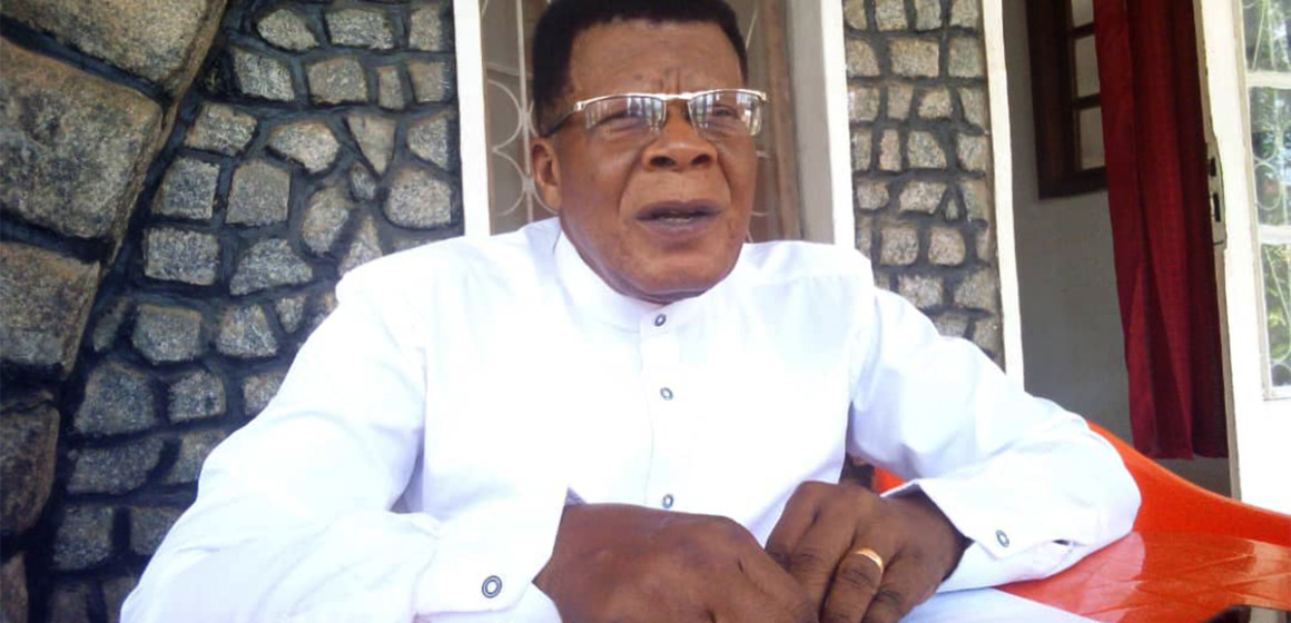 Bernard >Emmanuel Kabatusuila