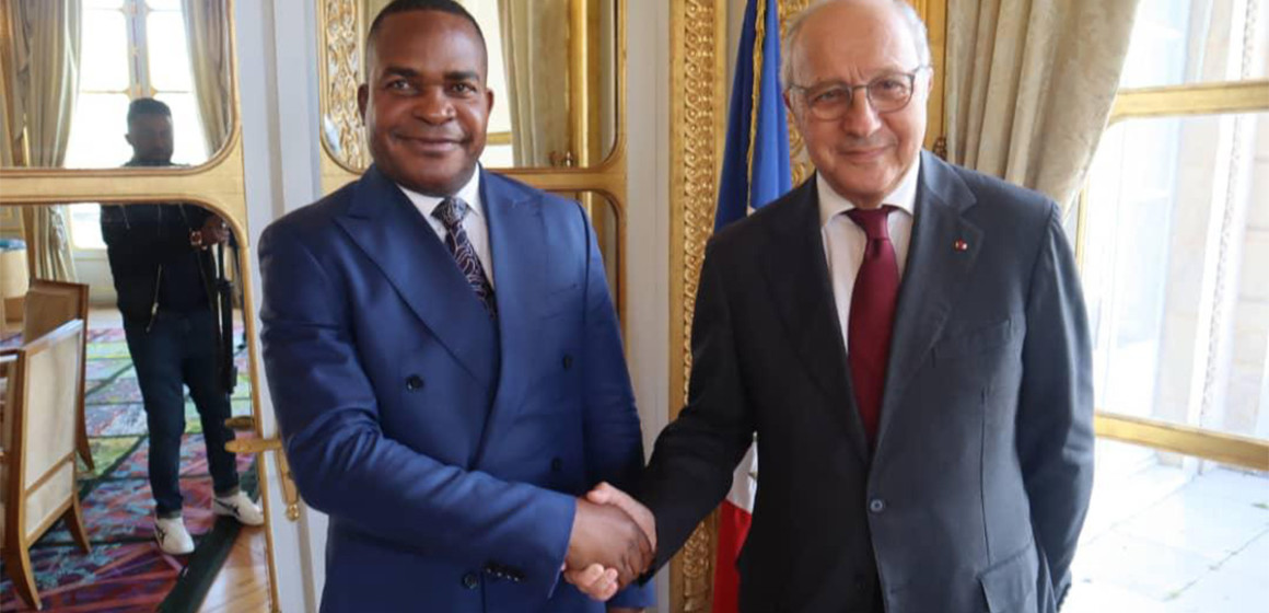 Laurent Fabius et Dieudonné Kamuleta