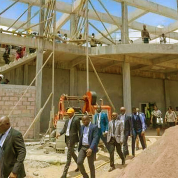 Patrick Muyaya et Muhindo Nzangi en tournée à l'UNIKIN et UPN