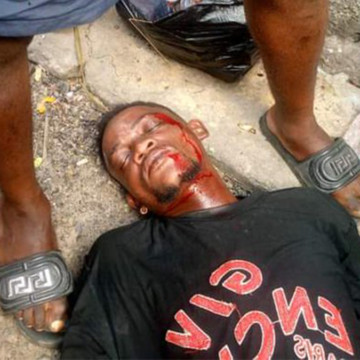 Marche réprimée de l'opposition