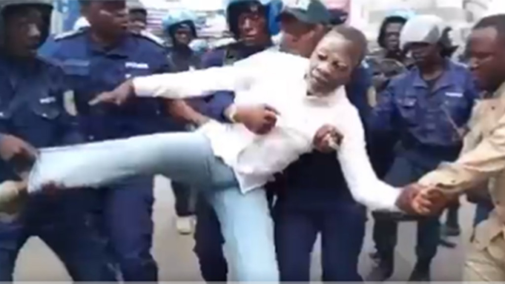 Le député provincial de Kinshasa Mike Mukebayi interpellé par la police