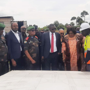 Rose Mutombo en visite à Kimoka