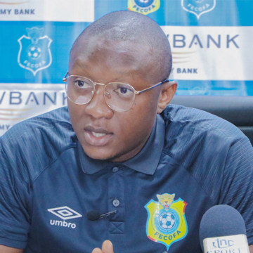 Guy Bukasa entraineur Léopards U20