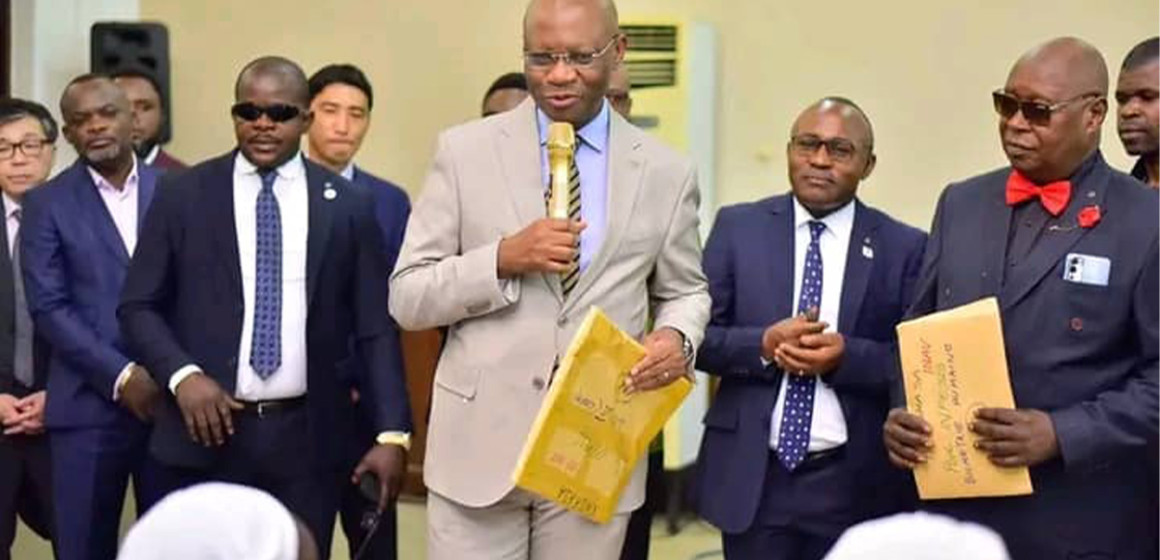 Ministre de a Santé publique, Roger Kamba