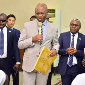 Ministre de a Santé publique, Roger Kamba