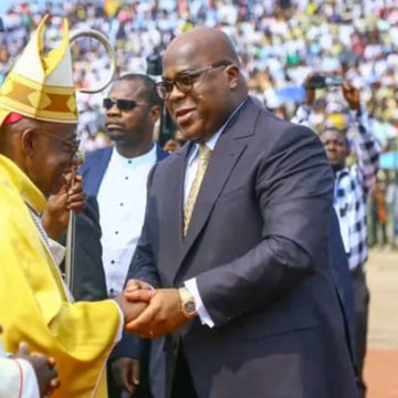Tshisekedi au stade Kashala Bonzola à Mbuji-mayi