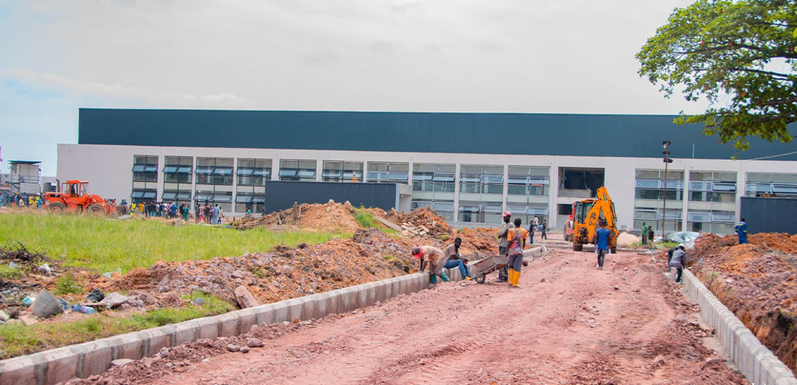 Des infrastructures en construction