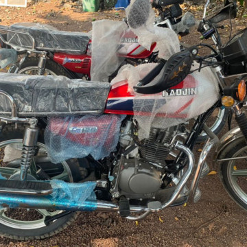 motos pour ensemble pour la république