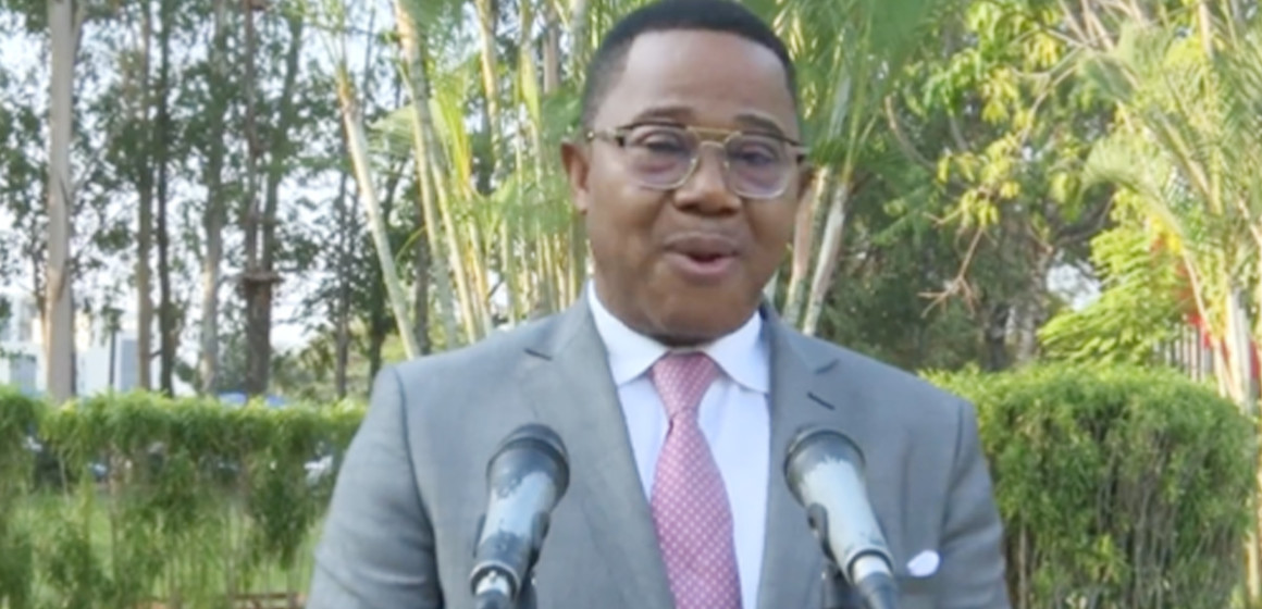 Ambassadeur Christophe Muzungu