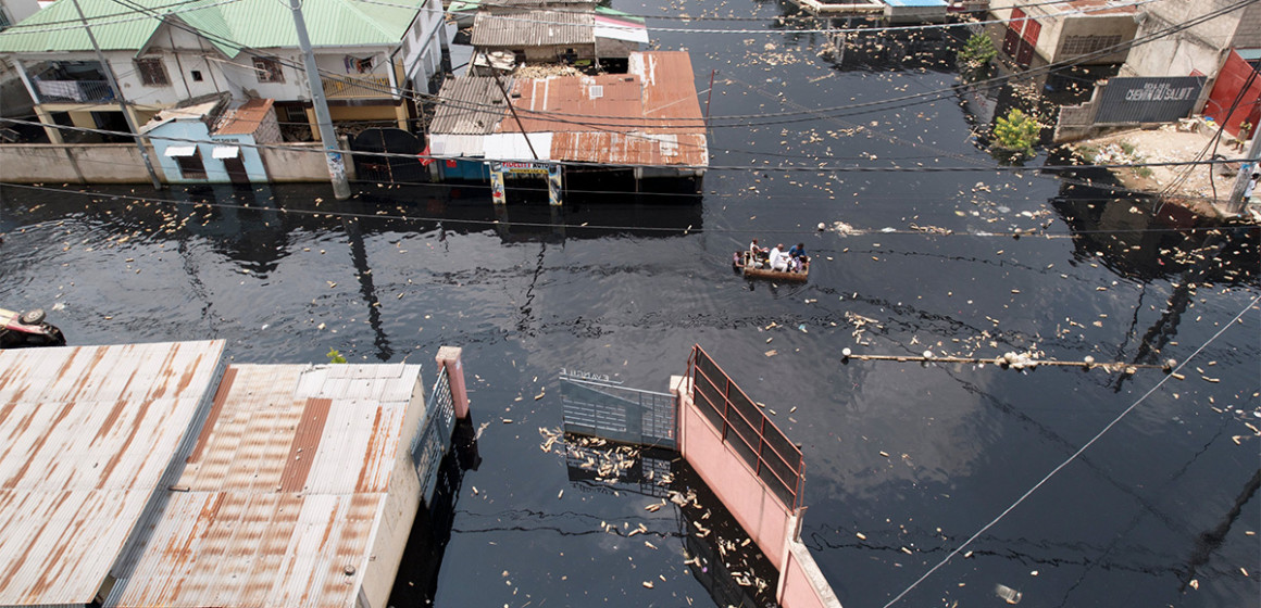 Crue du fleuve Congo à Kinshasa