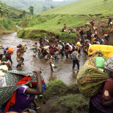 population-kwamouth Passagers bloqués à Kwamouth par les Mobondo