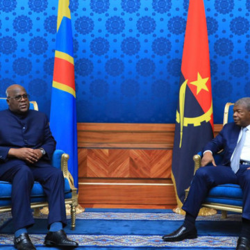 félix-tsisekedi-joao-lorenço Les présidents Félix Tshisekedi et Joao Lourenço à Luanda