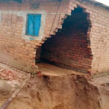 Erosions, conséquence des inondations à Kamonia