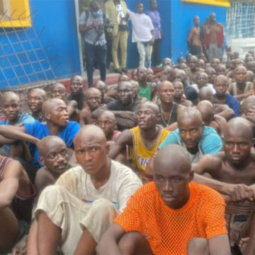 Groupe de Kuluna en partance pour Kanyama Kasese