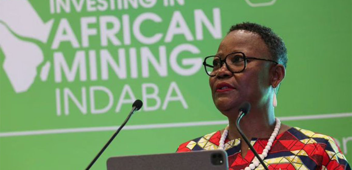 Antoinette Nsamba Kalambayi ministre des Mines